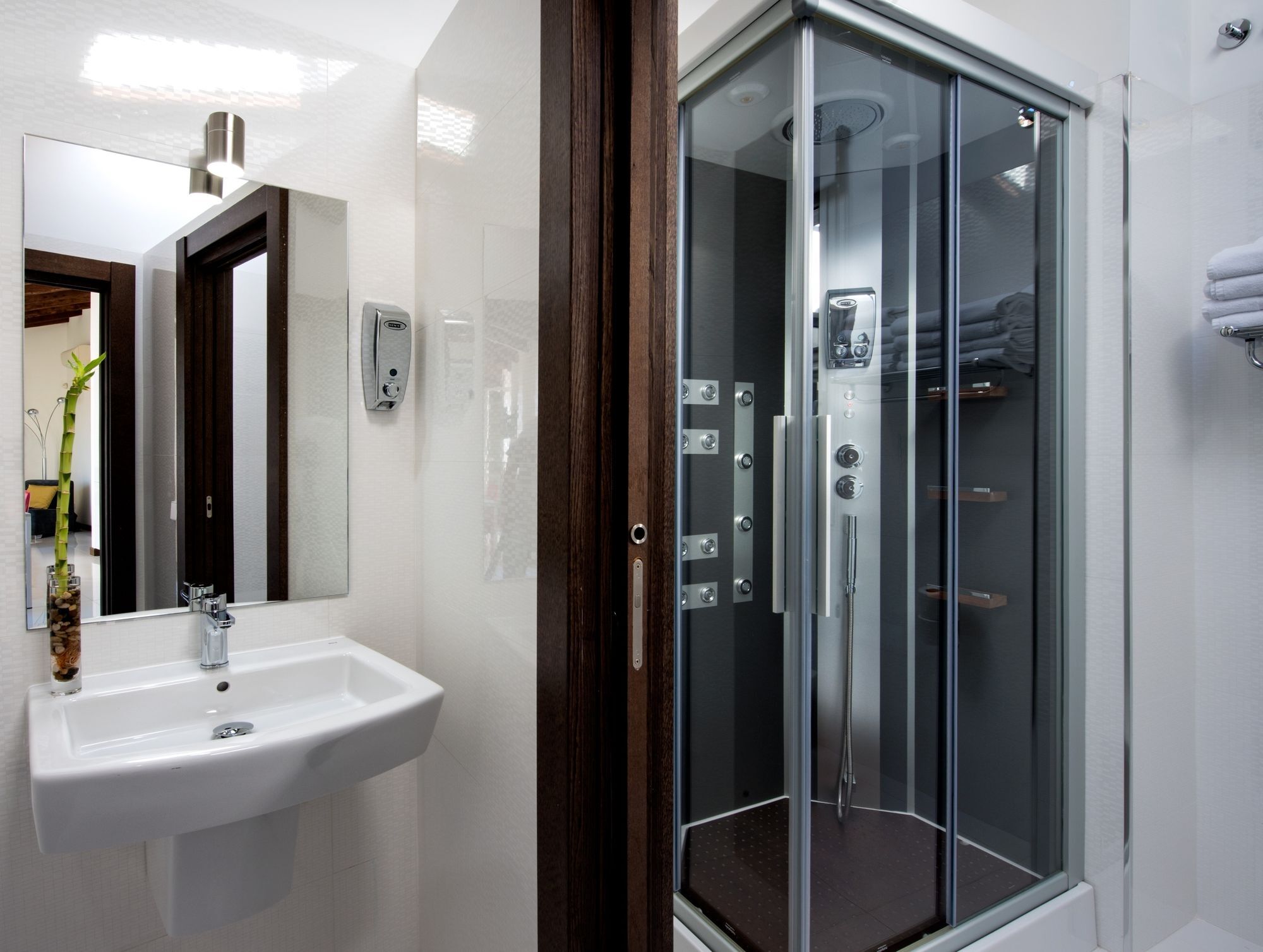 Roisa Suites Madrid Dış mekan fotoğraf